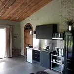 Дом отдыха Rent Jamzes Hoogerheide